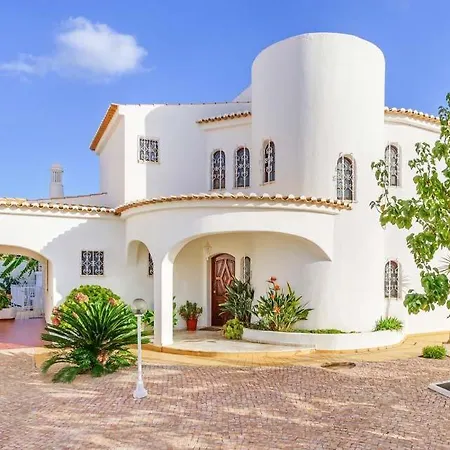 Sleeps 8 With Pool Air Con And Wifi فيلة Gale de Cima